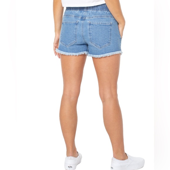 Celebrity Pink High Rise Drawstring Waist Medium Wash Jean Cutoff Shorts XXL - Picture 2 of 8